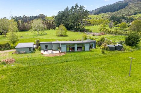 Photo of property in 50 Kents Road, Reikorangi, Waikanae, 5391