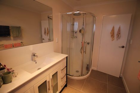 Photo of property in 11 Renoir Avenue, Belmont, Lower Hutt, 5010