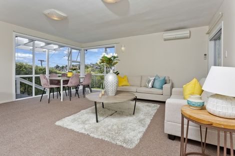 Photo of property in 1/33 Hythe Terrace, Mairangi Bay, Auckland, 0630