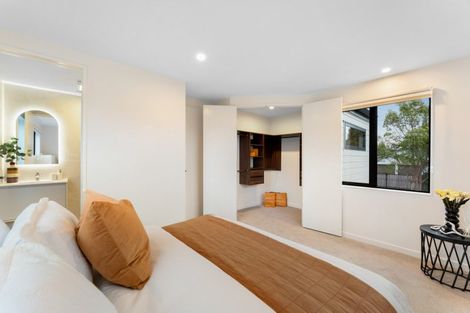 Photo of property in 2/29 Brandon Road, Glen Eden, Auckland, 0602