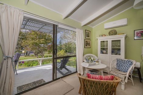 Photo of property in 10a Parkland Place, Whitianga, 3510