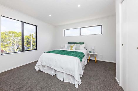 Photo of property in 1/32 Alfriston Road, Manurewa East, Auckland, 2102