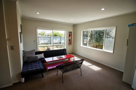 Photo of property in 4 Raupo Place, Rototuna North, Hamilton, 3210