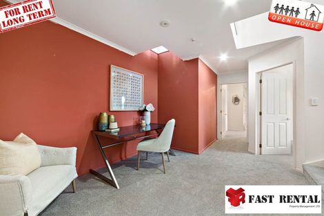 Photo of property in 7 Mcfetridge Place, Hillcrest, Auckland, 0627