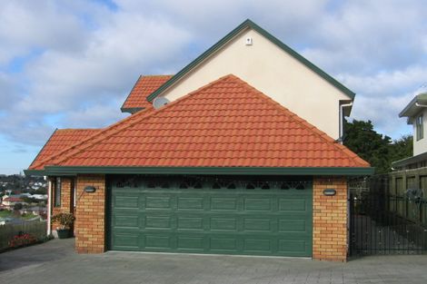 Photo of property in 4 Boeing Place, Goodwood Heights, Auckland, 2105