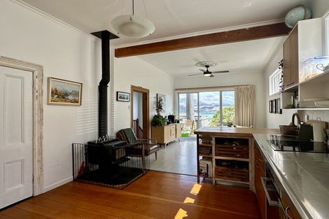 Photo of property in 35 Exeter Street, Lyttelton, 8082