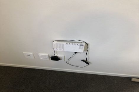 Photo of property in 2/39 Bayview Road, Bayview, Auckland, 0629