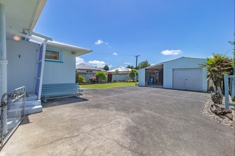 Photo of property in 44 Kings Drive, Levin, 5510