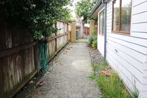 Photo of property in 303 Bucklands Beach Road, Bucklands Beach, Auckland, 2012