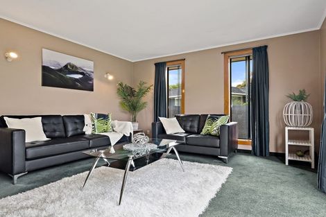 Photo of property in 30 Sarabande Avenue, Redwood, Christchurch, 8051