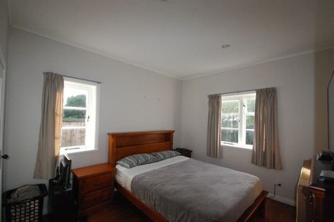 Photo of property in 69 Waiwhetu Road, Waterloo, Lower Hutt, 5011