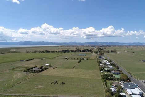 Photo of property in 661 State Highway 25, Waitakaruru, Thames, 3576