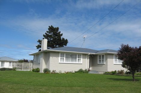 Photo of property in 12 Murch Place, Tawhero, Whanganui, 4500