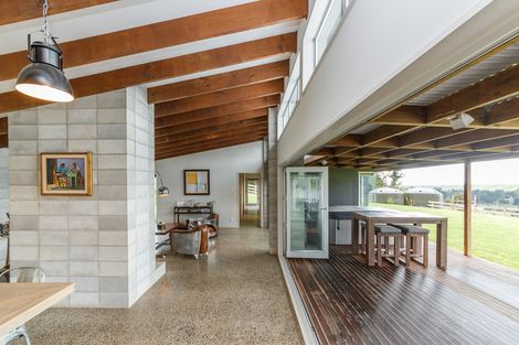 Photo of property in 62 Kereru Drive, Turitea, Palmerston North, 4472