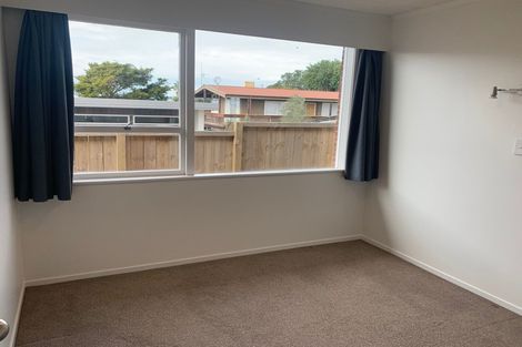 Photo of property in 3/36 Exmouth Road, Northcote, Auckland, 0627
