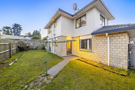 Photo of property in 33a Fitzroy Street, Papatoetoe, Auckland, 2104