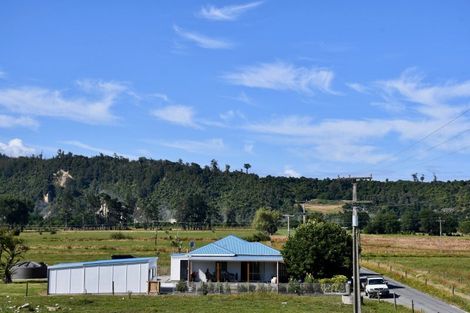 Photo of property in 14 Curries Road, Karamea, 7893
