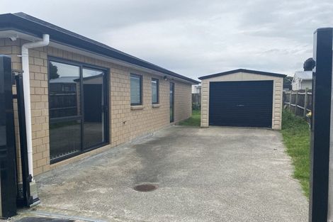 Photo of property in 1/25 Kennington Drive, Clendon Park, Auckland, 2103