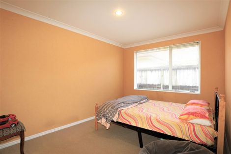 Photo of property in 13 Redcastle Drive, East Tamaki, Auckland, 2013