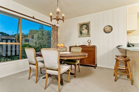 Photo of property in 16 Pemberton Avenue, Bayview, Auckland, 0629