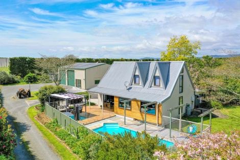 Photo of property in 445 West Bank Road, Edgecumbe, Whakatane, 3193