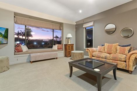 Photo of property in 35 Aranui Drive, Papamoa Beach, Papamoa, 3118