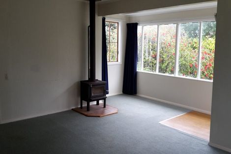 Photo of property in 8 Mahoe Street, Otaki Beach, Otaki, 5512