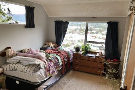 Photo of property in 15e Glen Road, Stokes Valley, Lower Hutt, 5019