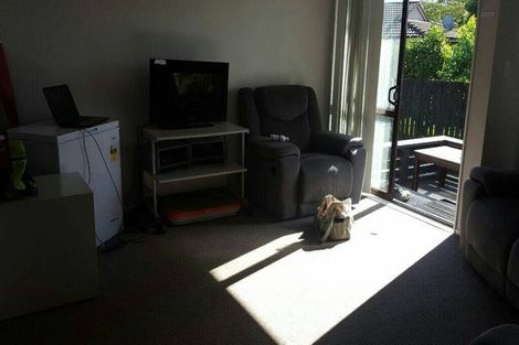 Photo of property in 1/226a Dominion Road, Red Hill, Papakura, 2110