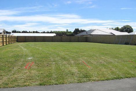 Photo of property in 11 Brookwater Avenue, Northwood, Christchurch, 8051