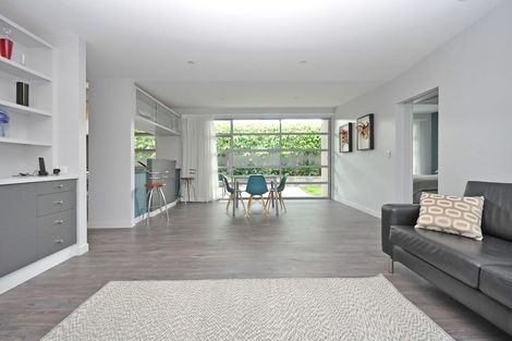 Photo of property in 8 Curzon Street, Onehunga, Auckland, 1061