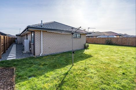 Photo of property in 6 Feather Place, Rolleston, 7615