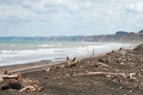 Photo of property in 52 Matai Street, Castlecliff, Whanganui, 4501