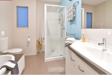 Photo of property in 117 Roberta Crescent, Orewa, 0931