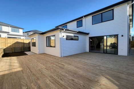 Photo of property in 62 Drumbuoy Drive, Flat Bush, Auckland, 2019