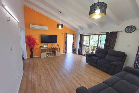 Photo of property in 1/21 Rapallo Place, Farm Cove, Auckland, 2012