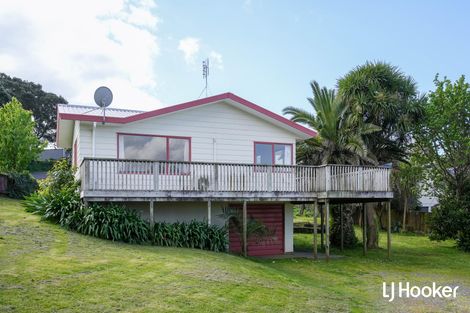 Photo of property in 8 Koutunui Road, Athenree, Katikati, 3177