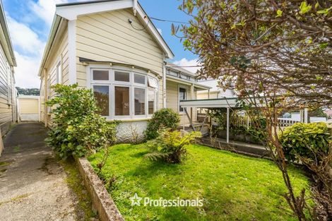Photo of property in 244 Rintoul Street, Berhampore, Wellington, 6023