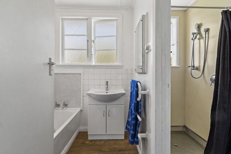 Photo of property in 2 Ruru Road, Taihape, 4720