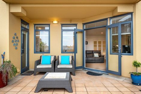 Photo of property in 2c/7-11 Bute Road, Browns Bay, Auckland, 0630