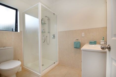 Photo of property in 8 Vintage Drive, Henderson, Auckland, 0612