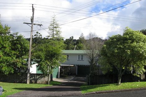 Photo of property in 3 Rimutaka Place, Titirangi, Auckland, 0604