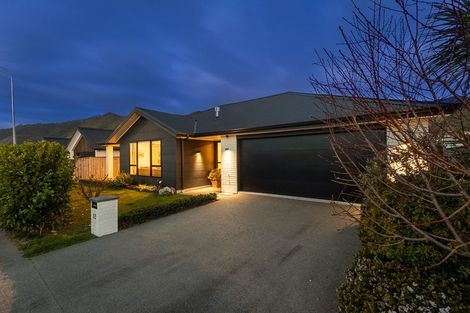 Photo of property in 12 Teiaroa Street, Waikanae, 5036