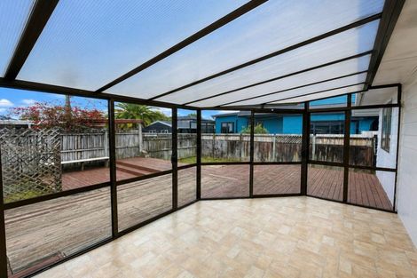 Photo of property in 6 Waterview Road, Favona, Auckland, 2024