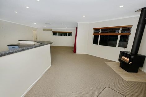 Photo of property in 17 Chelsea Drive, Taradale, Napier, 4112