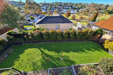 Photo of property in 2/42 Knightsbridge Drive, Forrest Hill, Auckland, 0620