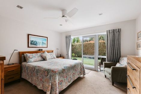 Photo of property in 16 Kayelene Place, Omokoroa, 3114