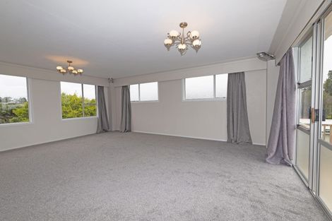 Photo of property in 207 Don Buck Road, Massey, Auckland, 0614