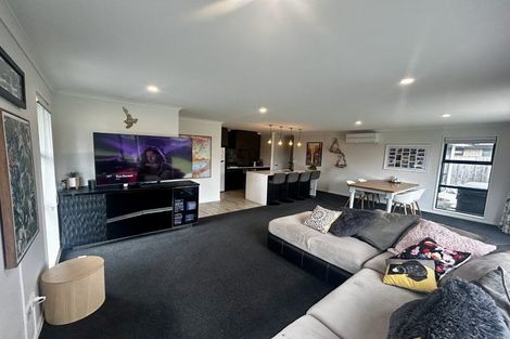 Photo of property in 1 Waireka Street, Pegasus, 7612