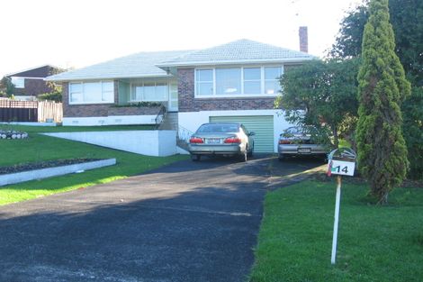 Photo of property in 14 Glenmore Road, Sunnyhills, Auckland, 2010